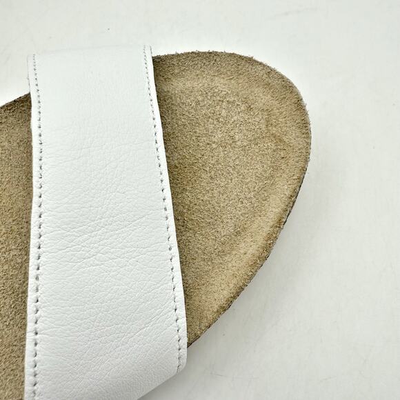 NAOT Womens Pixie Sandal EU 39 US 8 White Silver Leather EUC - Picture 15 of 15